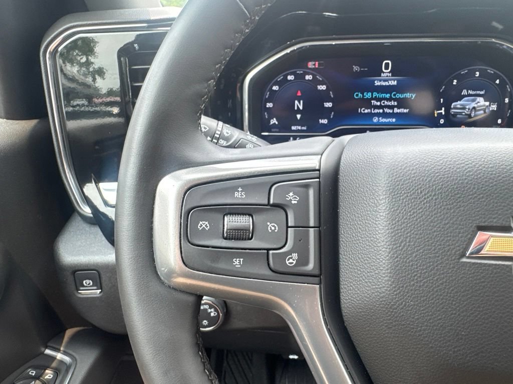 Used 2024 Chevrolet Silverado 1500 LT AWD/4WD image 31