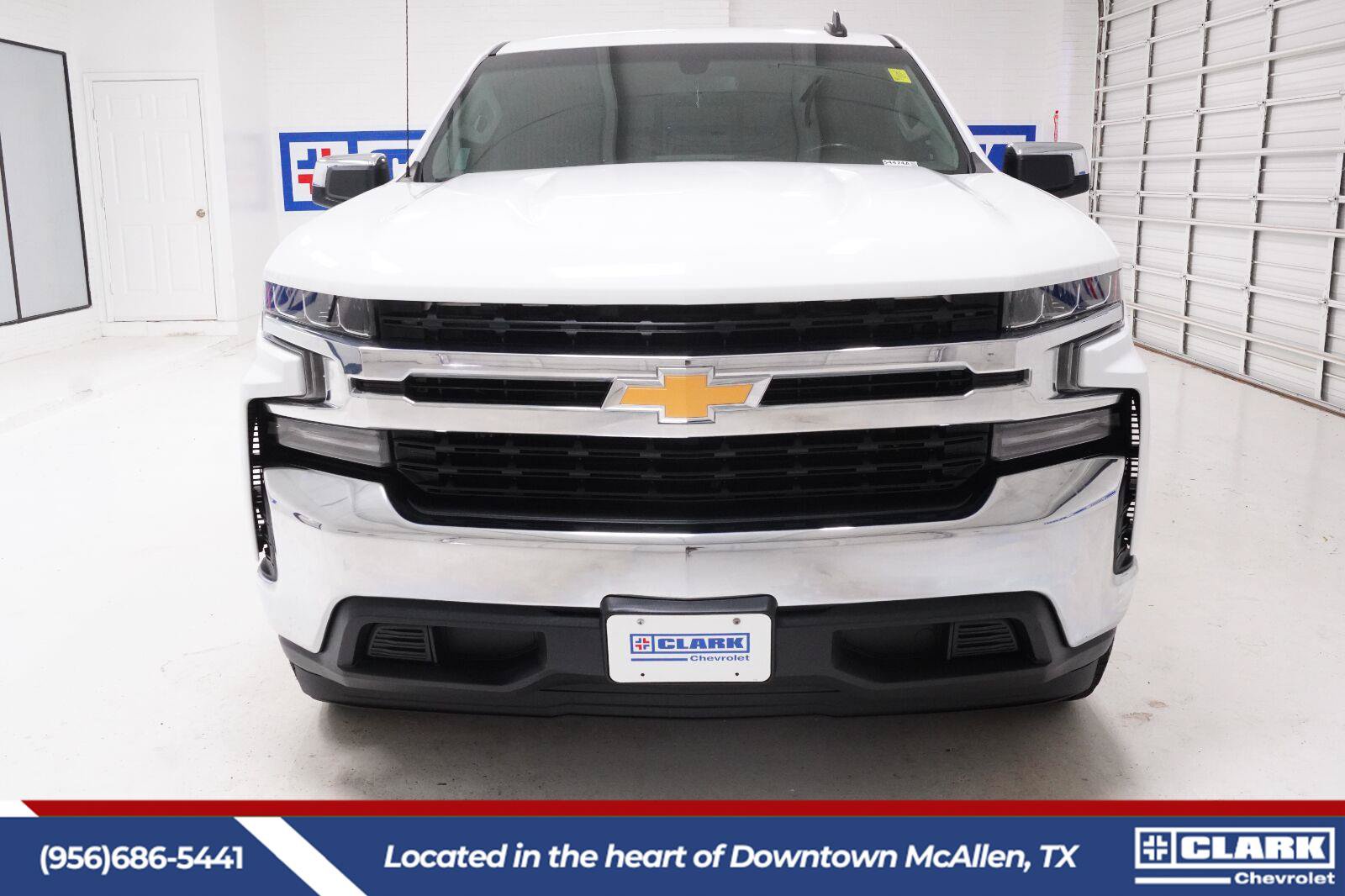 Used 2020 Chevrolet Silverado 1500 LT w/ Texas Edition RWD image 2