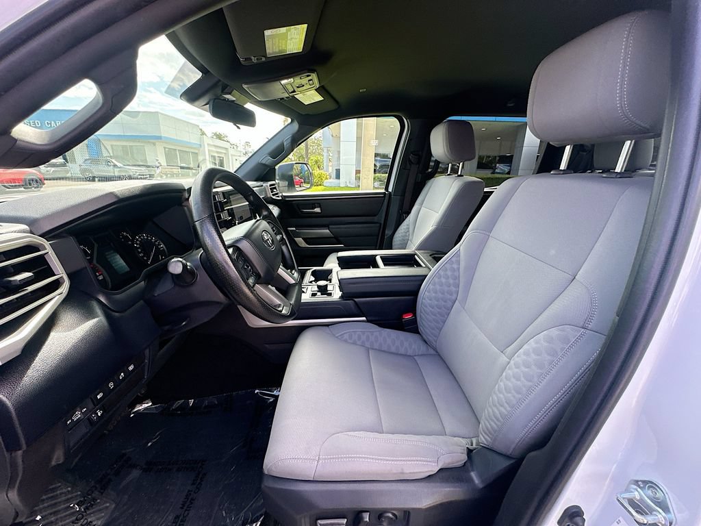 Used 2025 Toyota Tundra SR5 AWD/4WD image 19