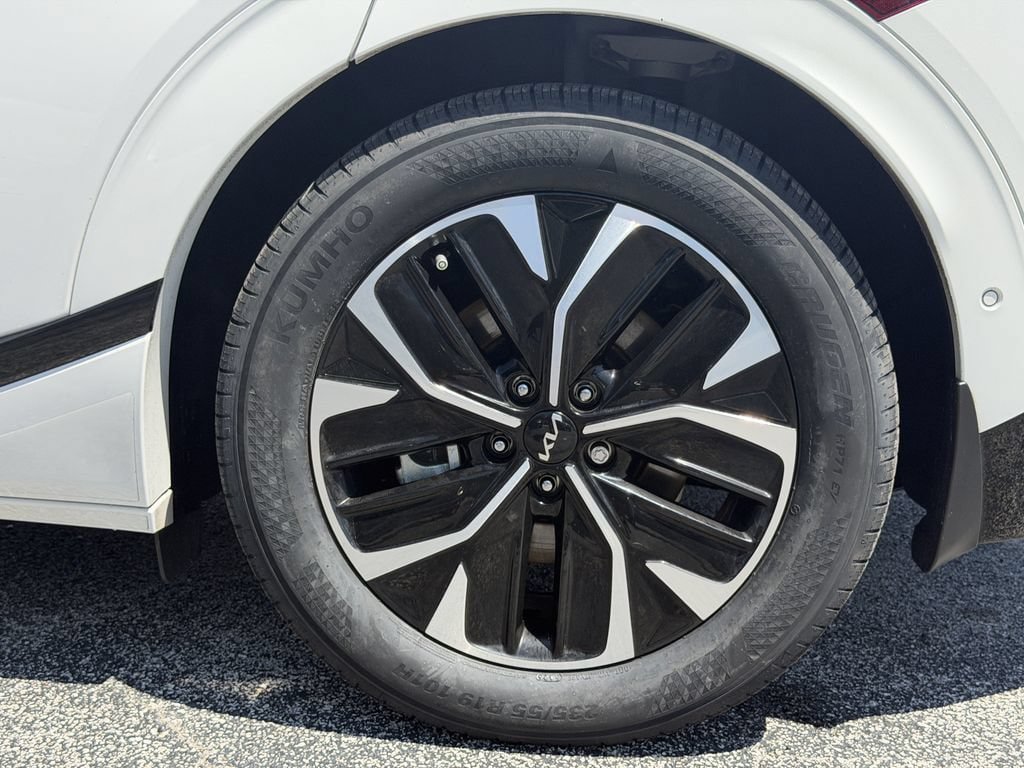 Certified 2024 Kia EV6 GT-Line RWD image 10