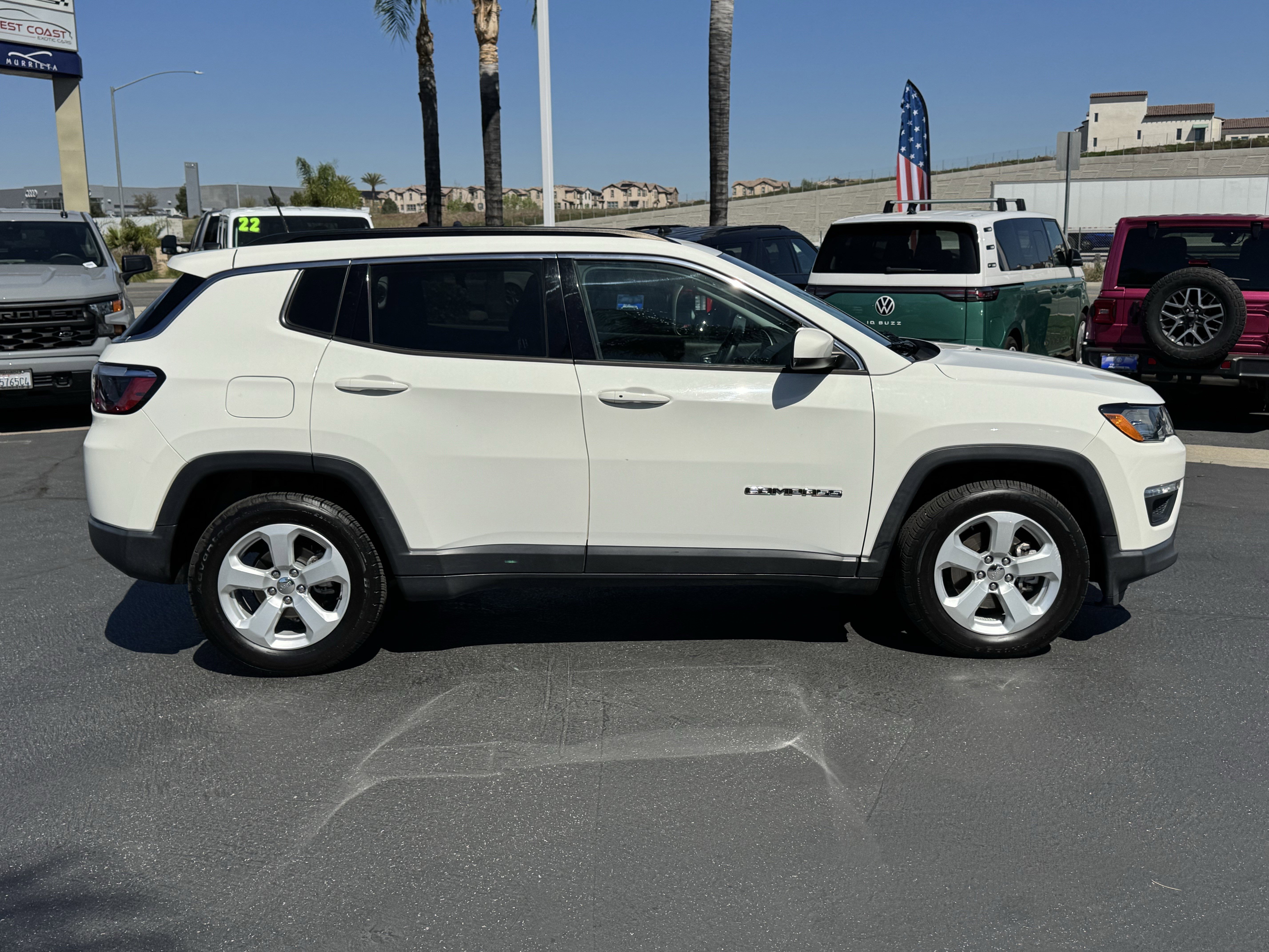 Used 2021 Jeep Compass Latitude image 11