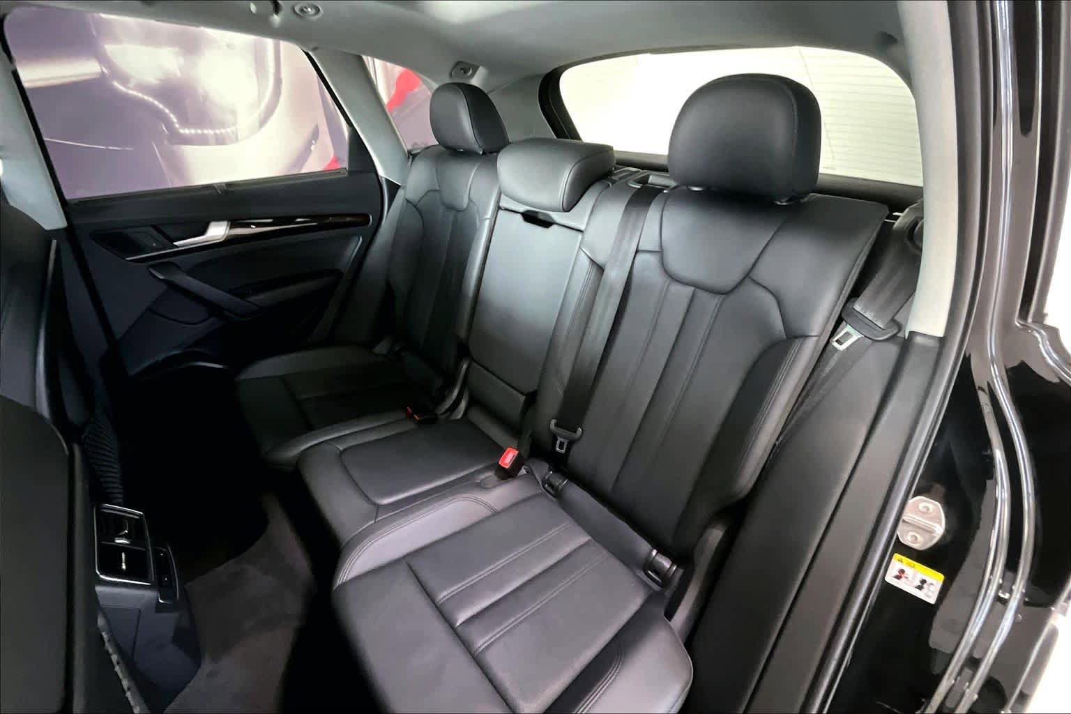 Used 2018 Audi Q5 2.0T Premium Plus w/ Premium Plus Package AWD/4WD image 26