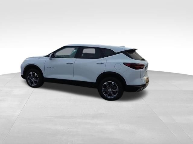 Certified 2024 Chevrolet Blazer LT FWD image 13