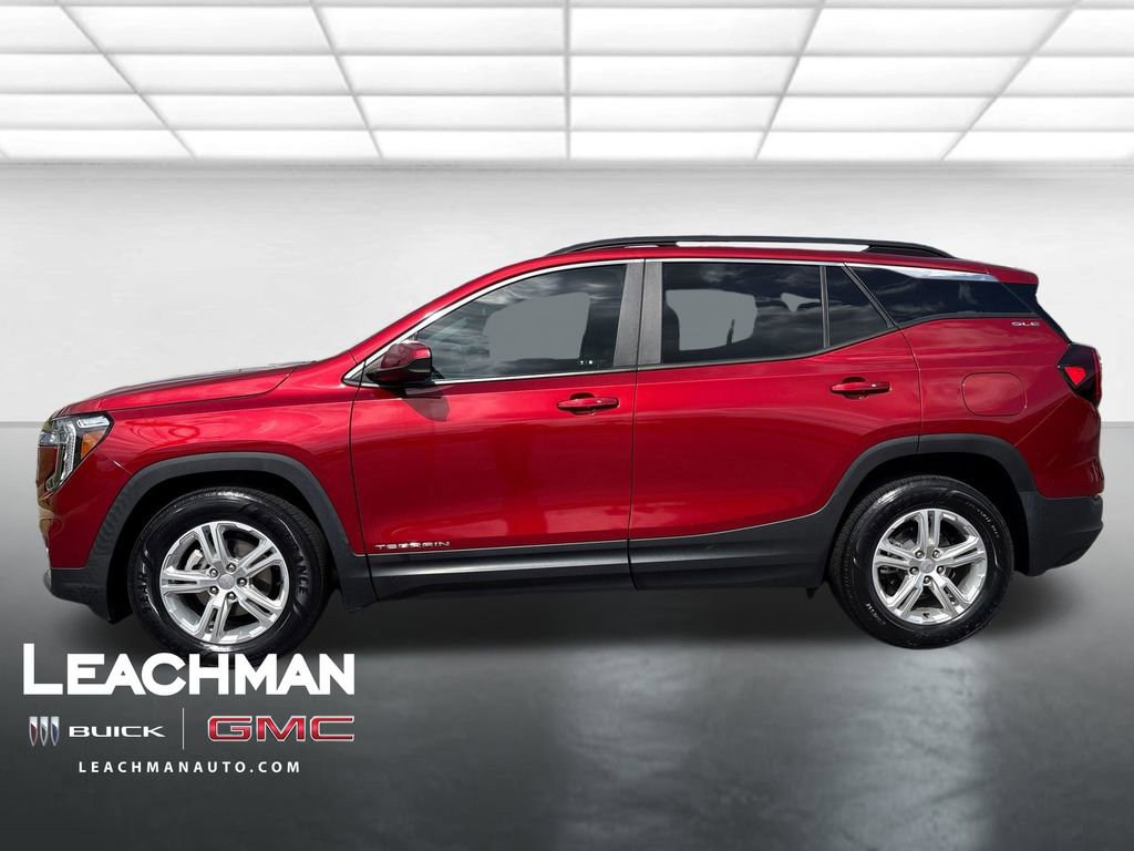 Certified 2022 GMC Terrain SLE w/ Driver Convenience Package FWD image 8