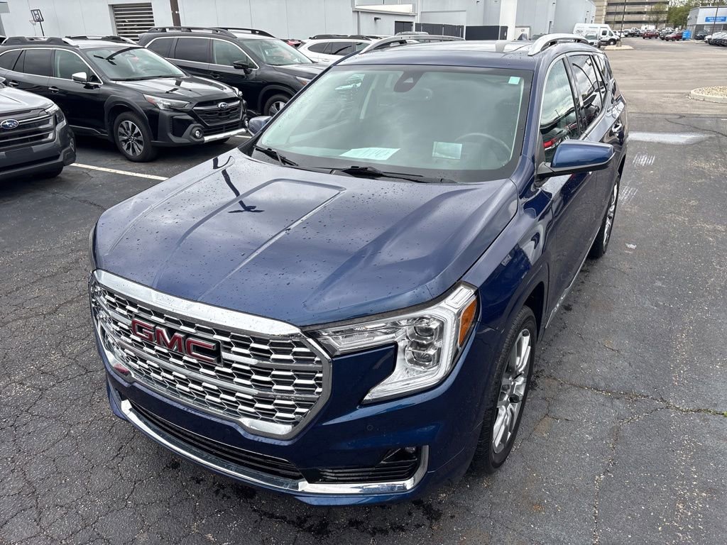 Used 2022 GMC Terrain Denali AWD/4WD image 6