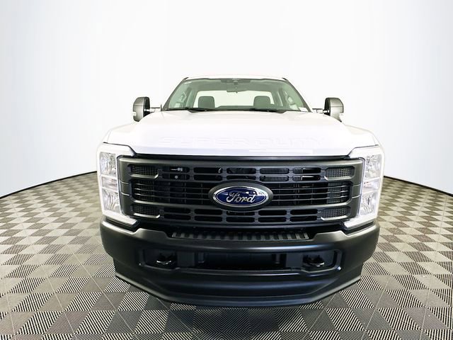 New 2026 Ford F250 XL image 4