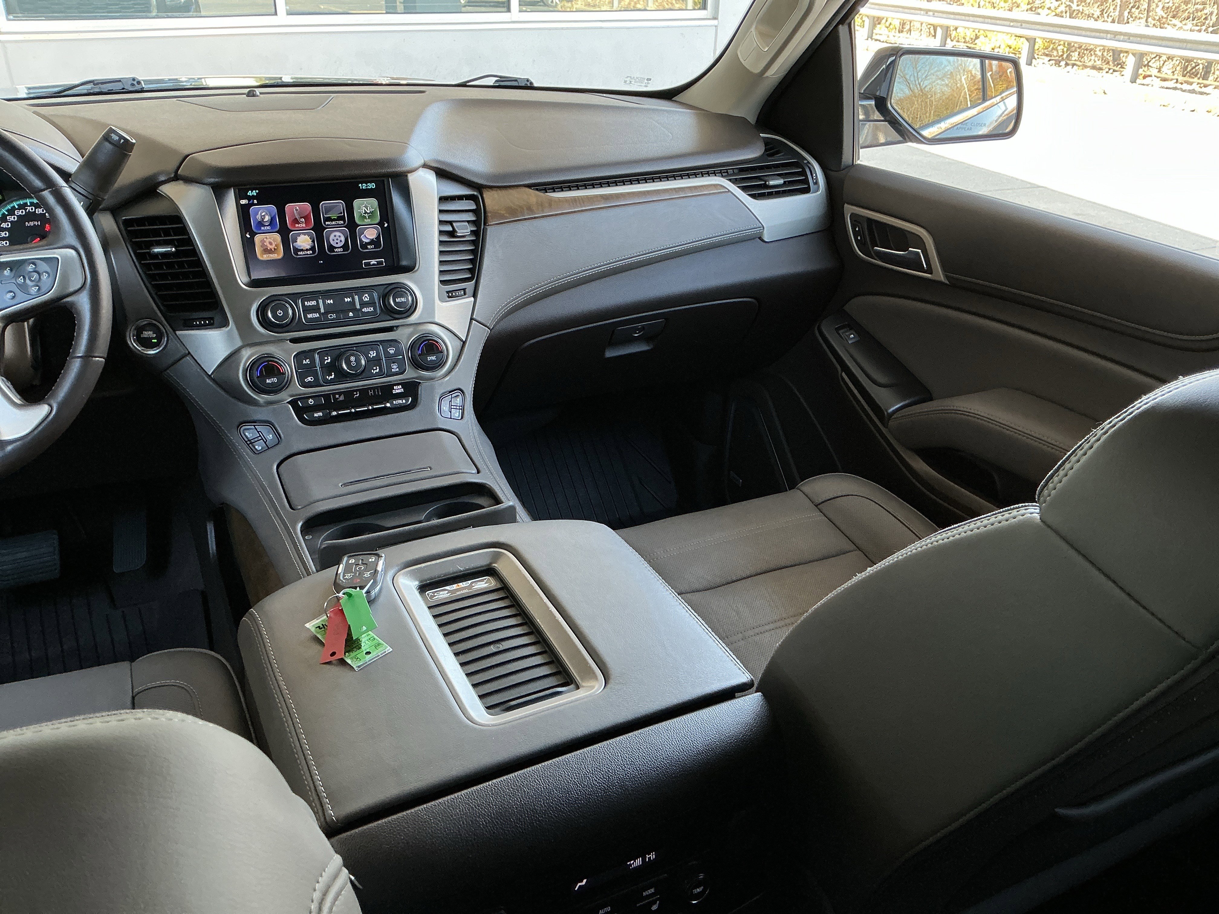 Used 2019 GMC Yukon XL Denali w/ Denali Ultimate Package image 16