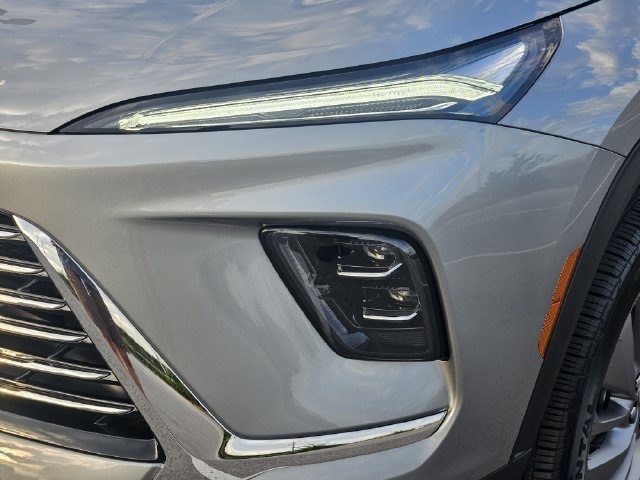 New 2027 Buick Enclave Preferred FWD image 6