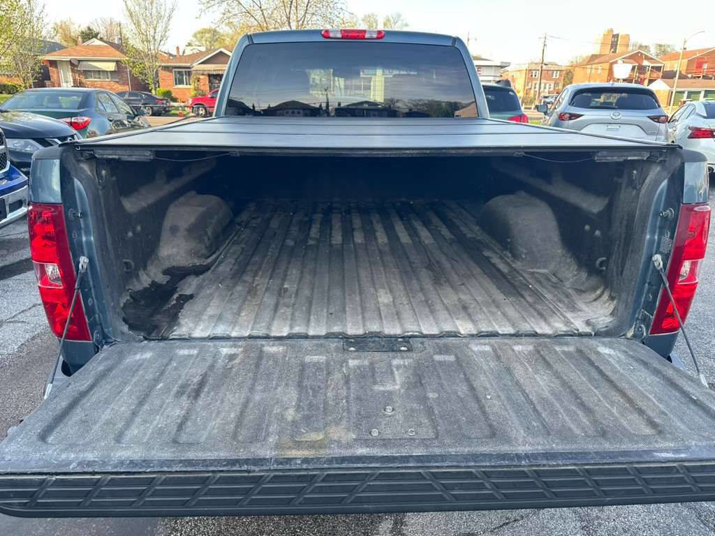 Used 2013 Chevrolet Silverado 1500 LTZ w/ LTZ Plus Package AWD/4WD image 21