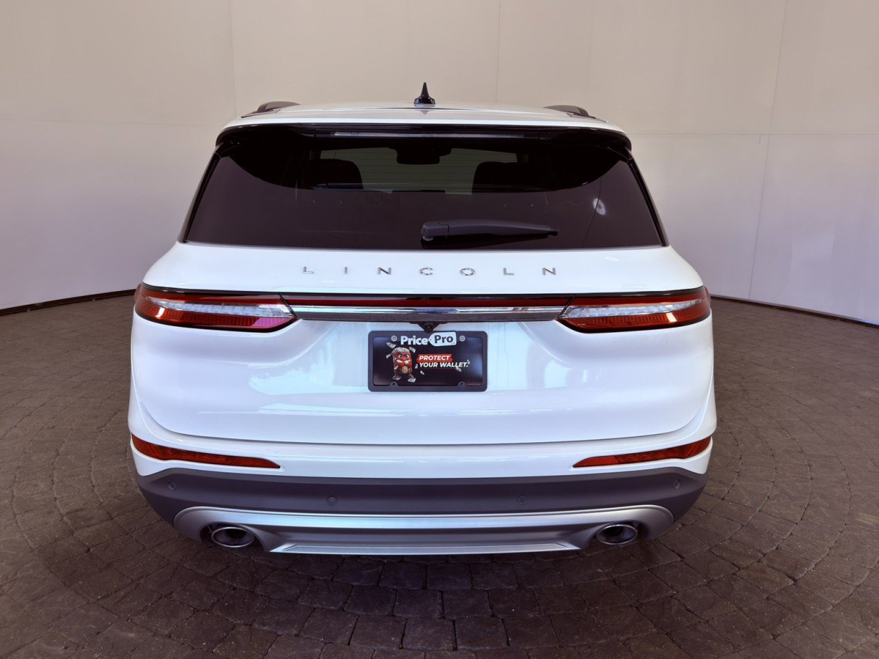Used 2026 Lincoln Corsair Premiere AWD/4WD image 6
