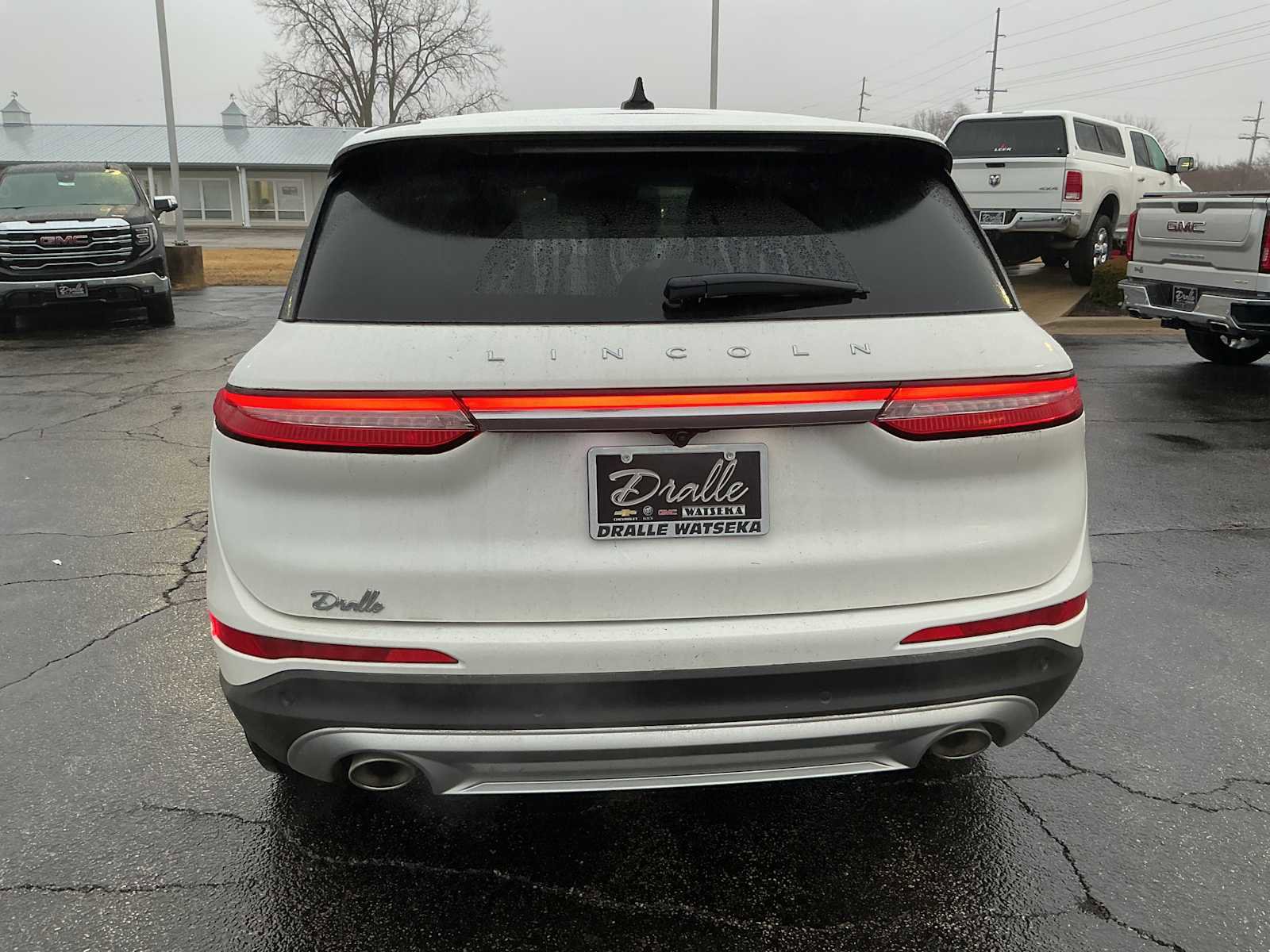 Used 2025 Lincoln Corsair AWD image 6