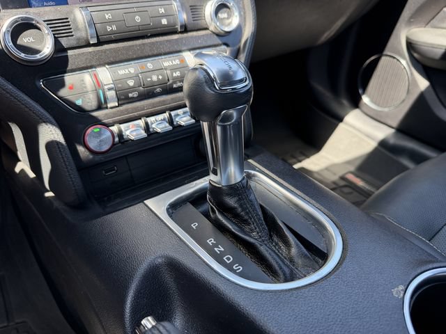 Used 2019 Ford Mustang Premium RWD image 21
