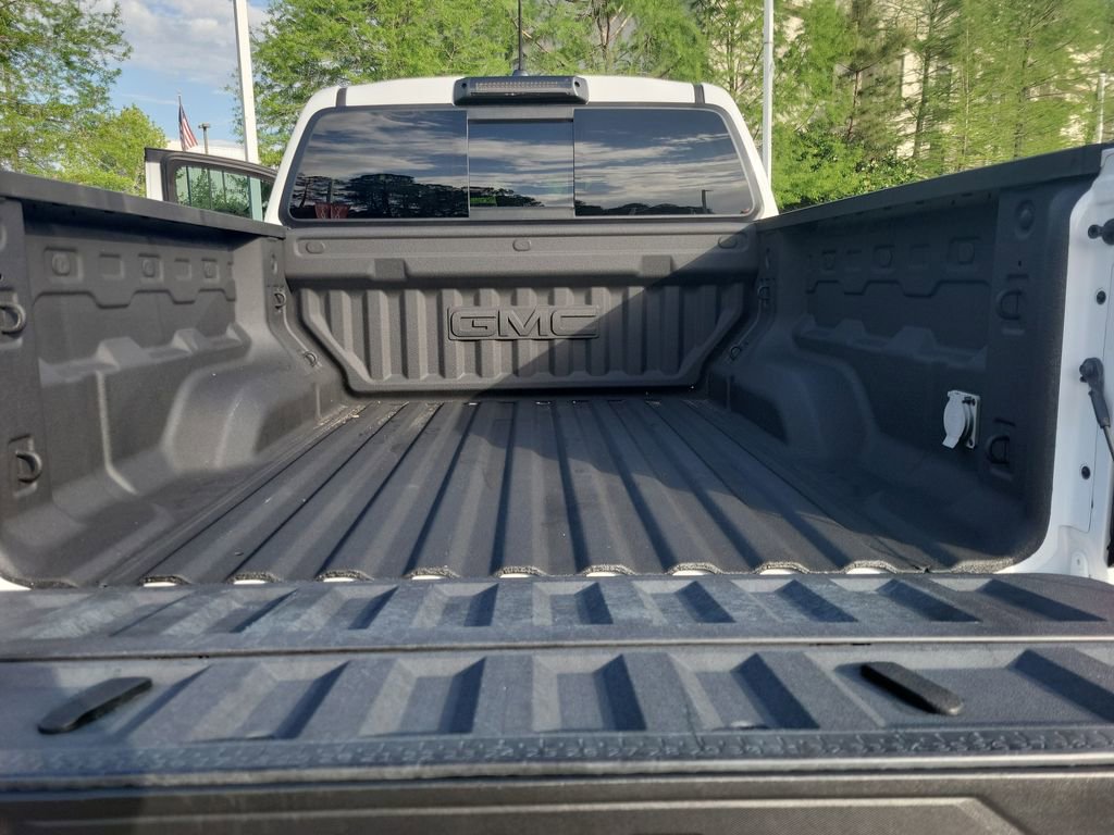 Used 2023 GMC Canyon Elevation w/ Elevation Premium Package AWD/4WD image 34