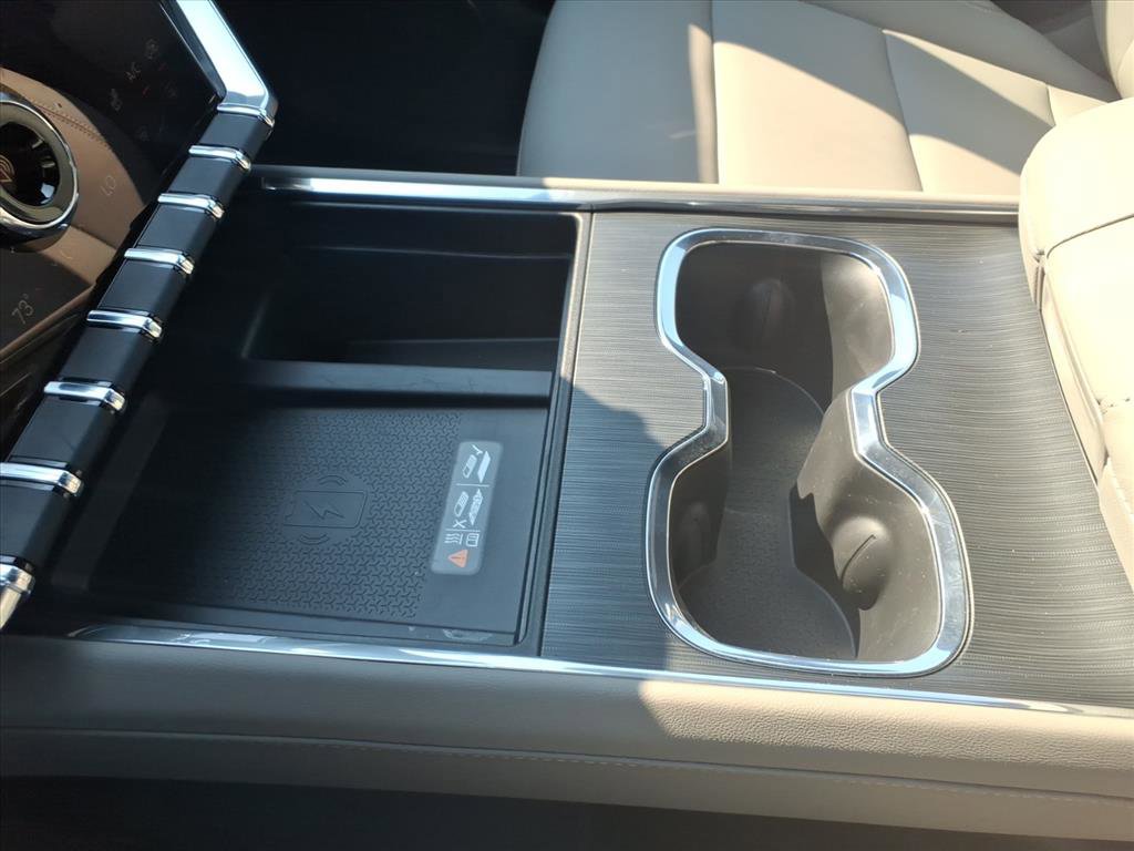 New 2026 GMC Acadia Elevation w/ Elevation Premium Package FWD image 16