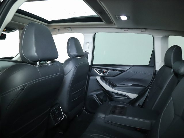 Certified 2022 Subaru Forester Limited image 15