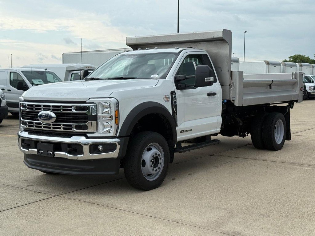 New 2025 Ford F450 XL w/ XL Chrome Package image 36
