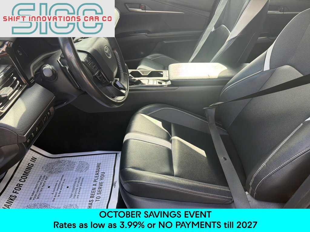 Used 2025 Toyota Camry SE FWD image 13