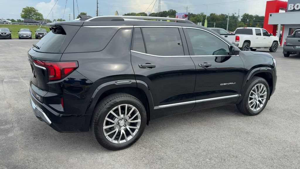 Used 2026 GMC Terrain Denali w/ LPO, Floor Liner Package AWD/4WD image 7