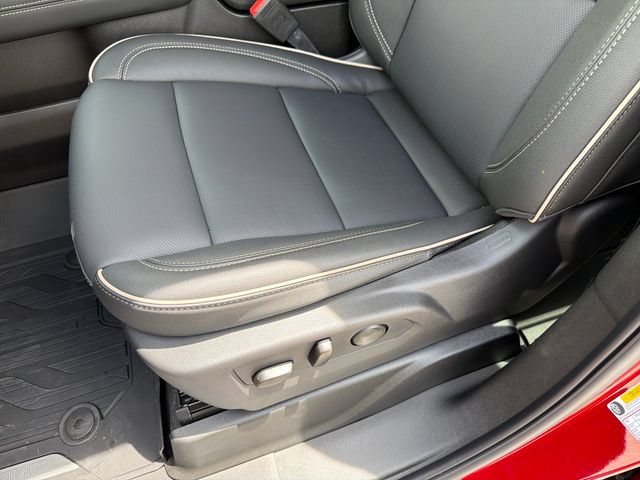 New 2026 GMC Yukon Elevation AWD/4WD image 17