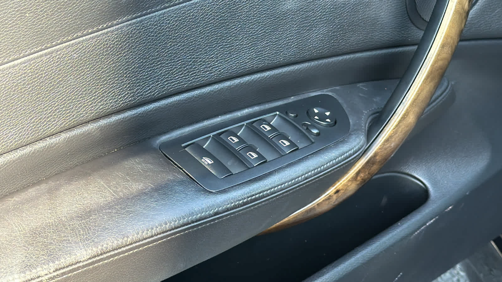Used 2008 BMW 135i Convertible RWD image 22