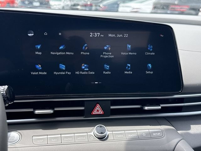 Certified 2023 Hyundai Elantra SEL w/ Convenience Package FWD image 16