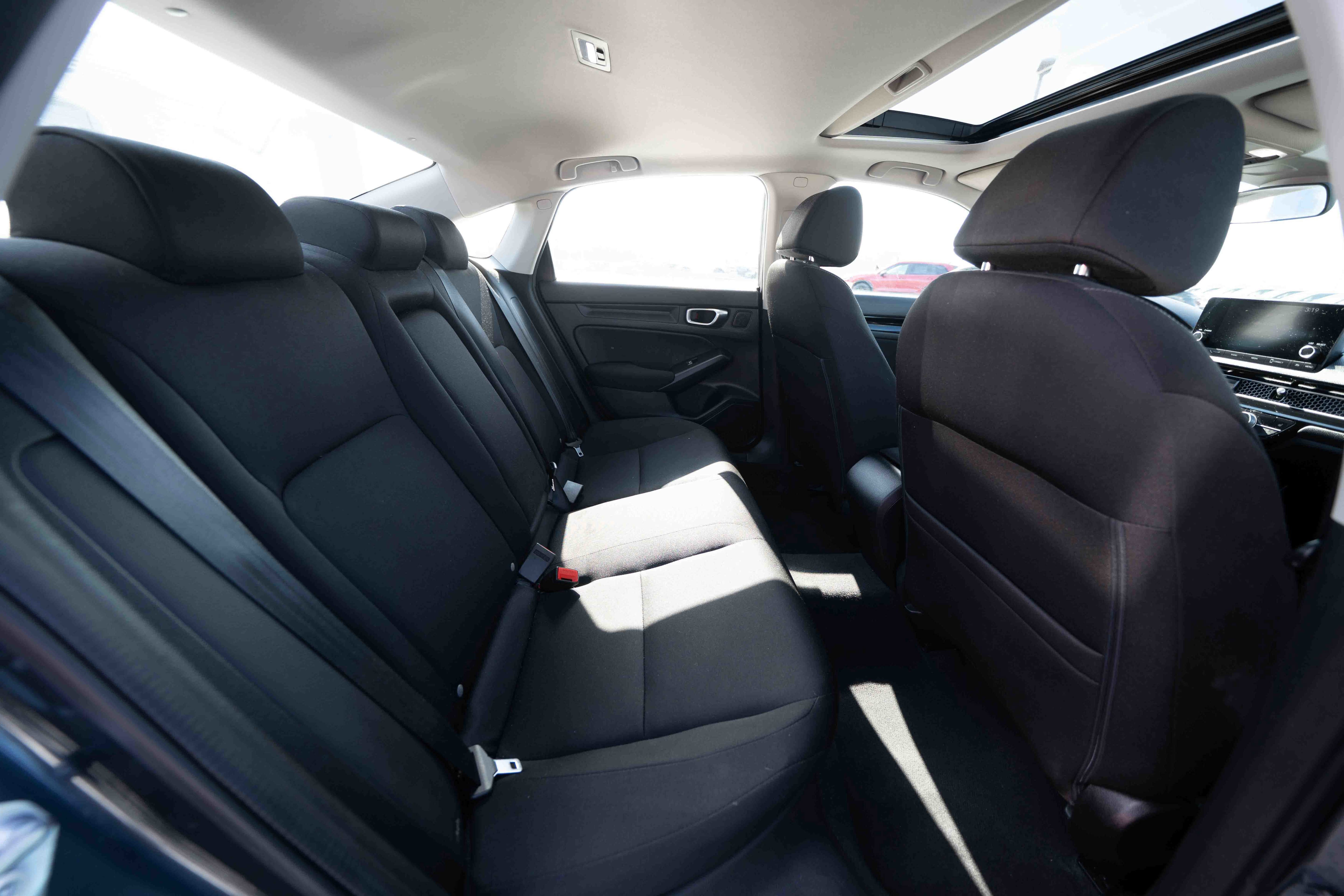 Used 2023 Honda Civic EX image 24