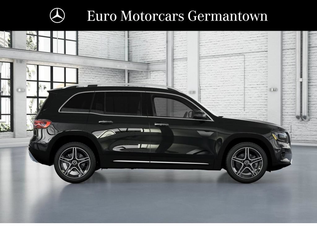 New 2026 Mercedes-Benz GLB 250 4MATIC image 16