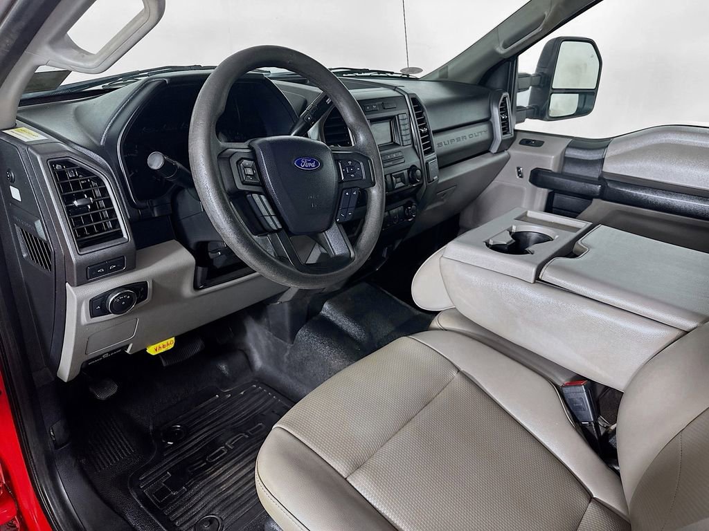 Used 2020 Ford F450 XL w/ Power Equipment Group image 28