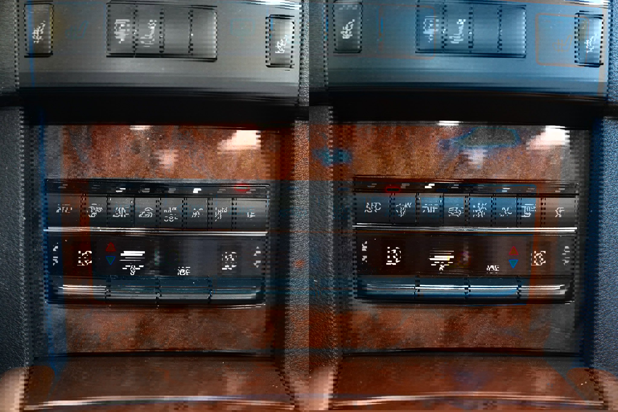 Used 2011 Mercedes-Benz E 350 Sedan image 38