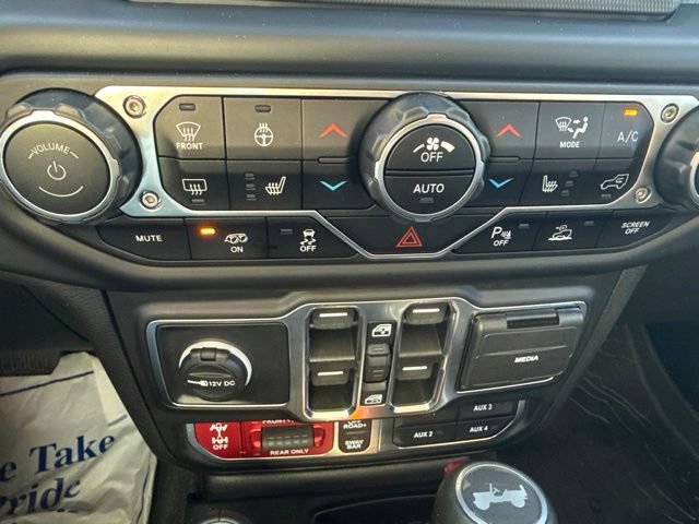 Used 2023 Jeep Wrangler Unlimited Rubicon 392 w/ Xtreme Recon 35" Tire Package AWD/4WD image 17