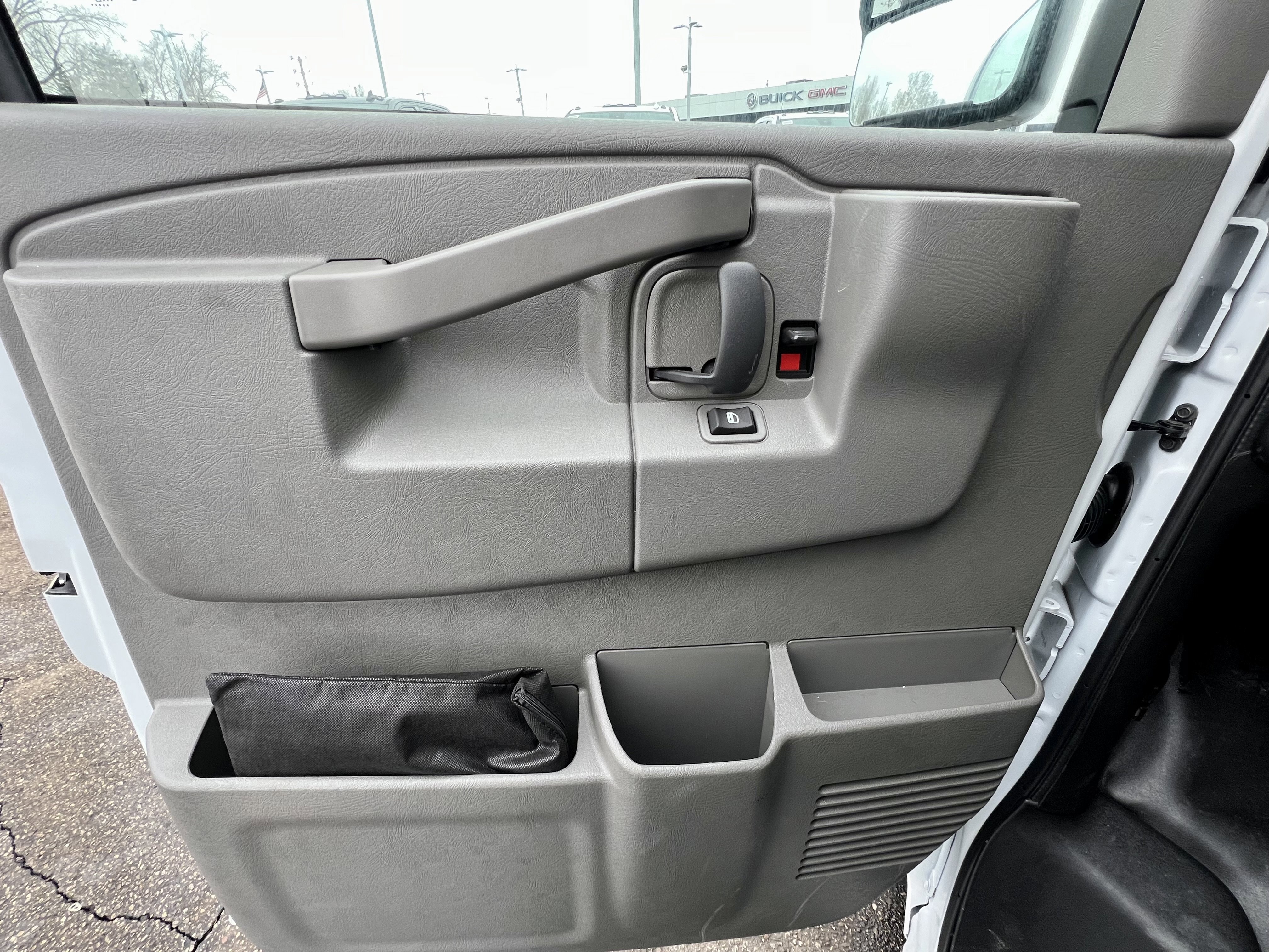 New 2025 GMC Savana 3500 w/ Power Convenience Package image 9