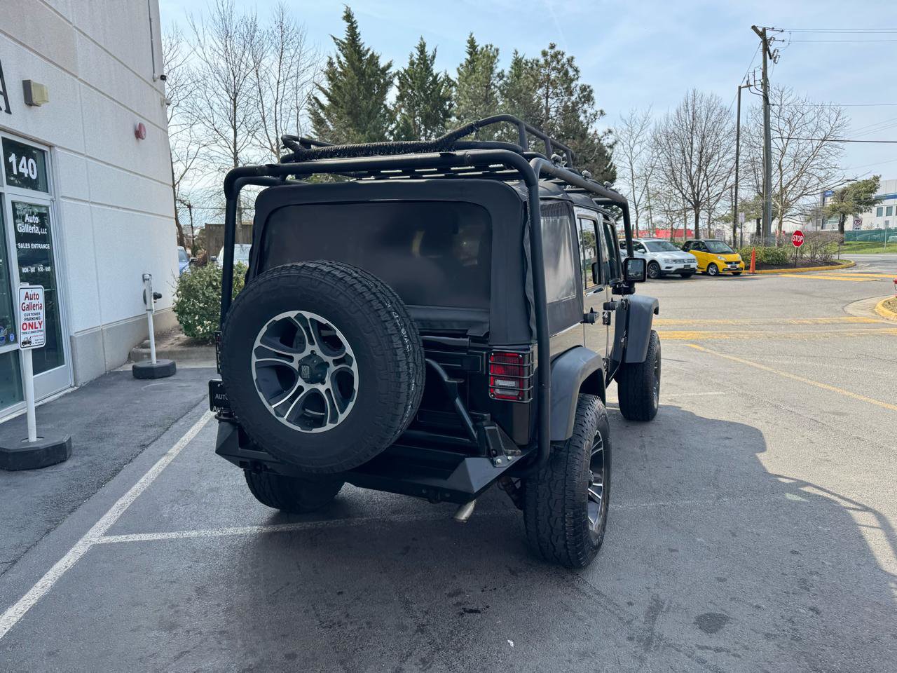 Used 2015 Jeep Wrangler Unlimited Sport w/ Quick Order Package 24S AWD/4WD image 6