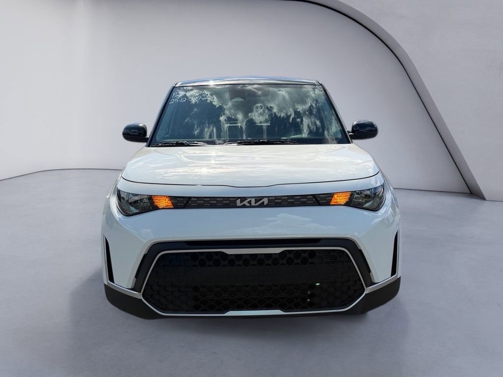 Used 2025 Kia Soul S FWD image 8