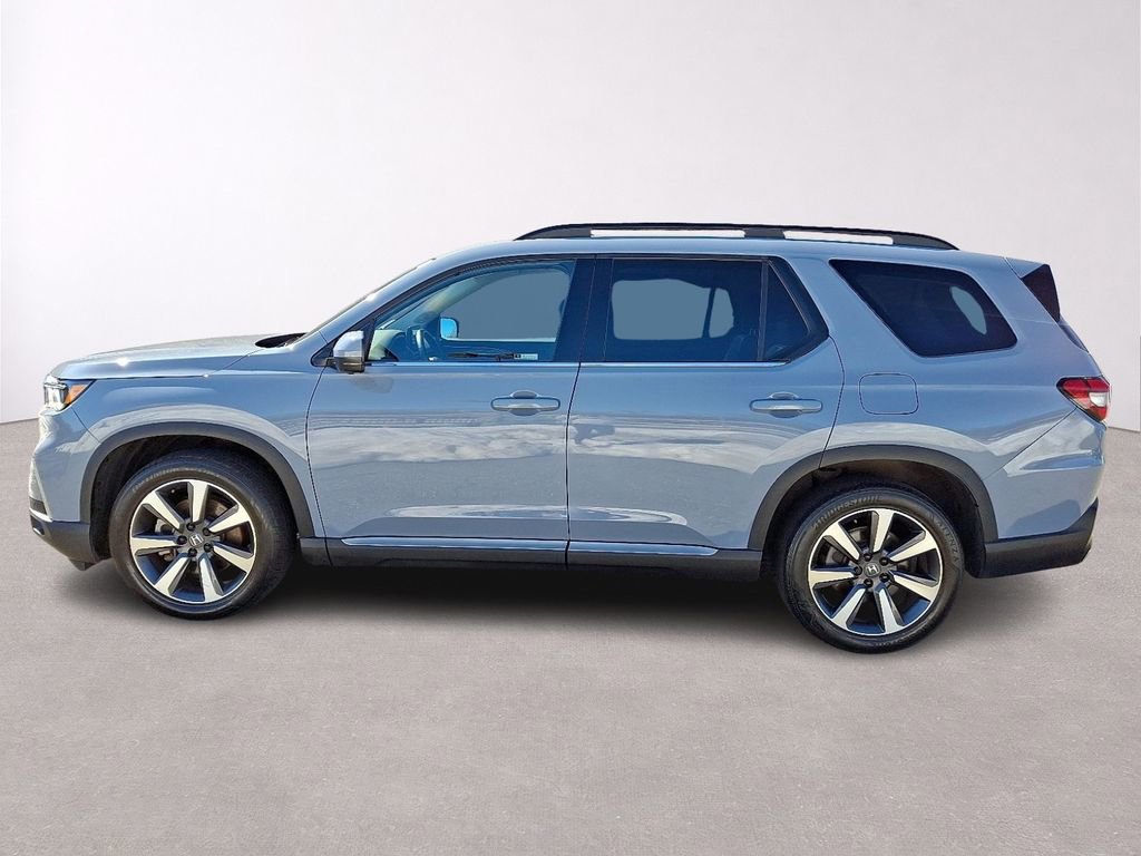 Used 2023 Honda Pilot Elite image 4