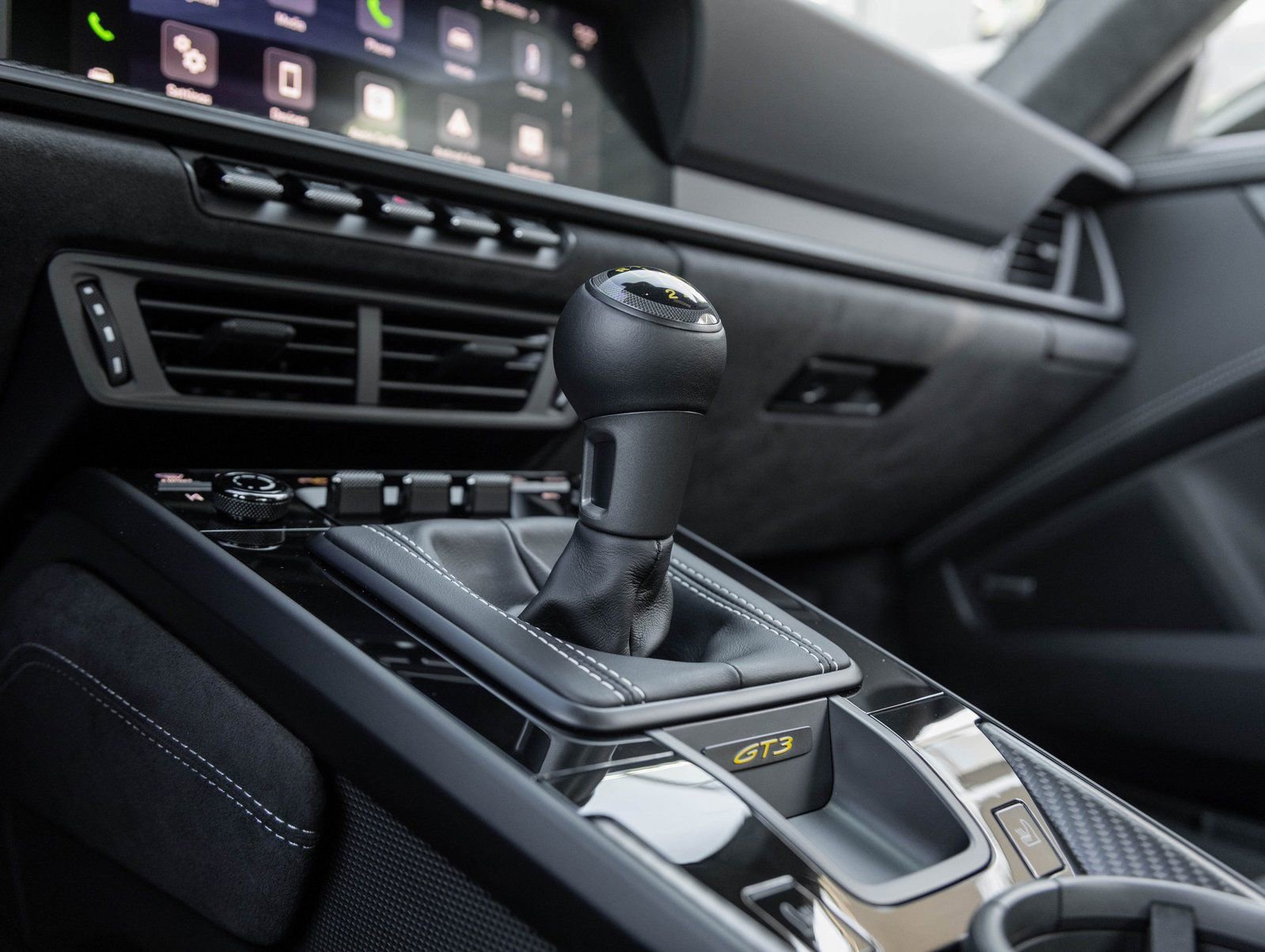 Certified 2026 Porsche 911 GT3 image 30