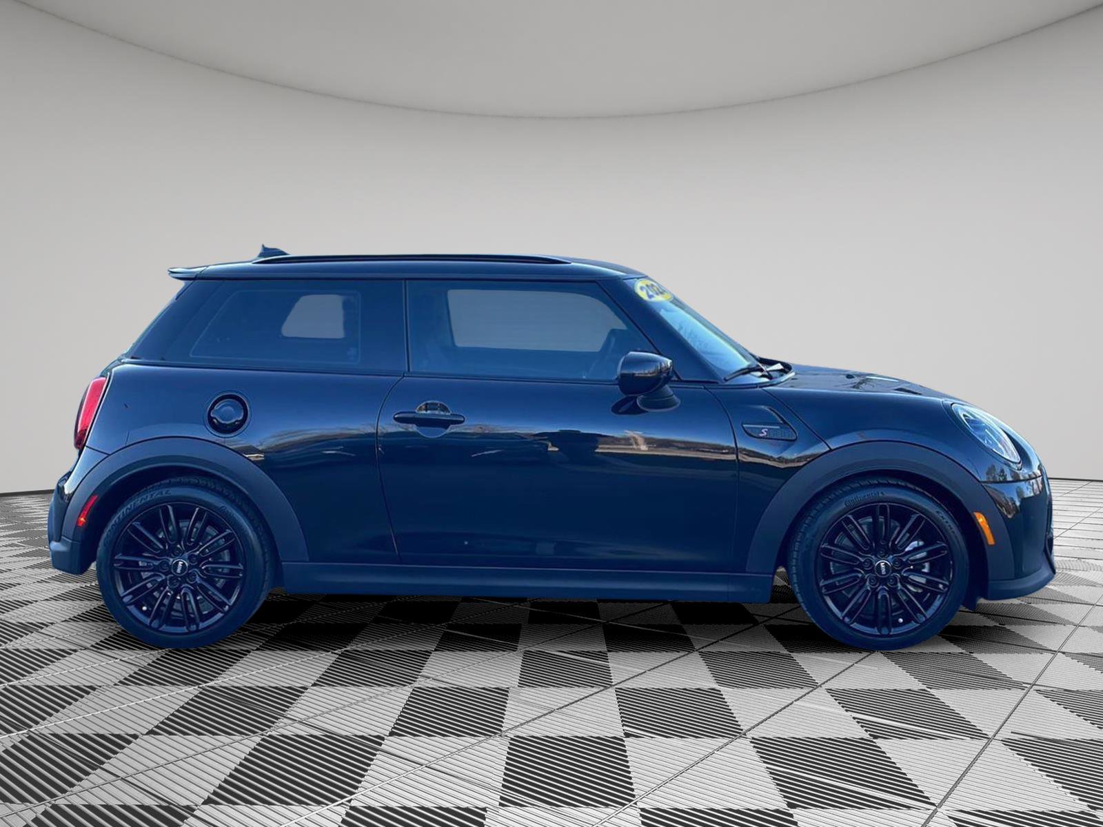 Used 2024 MINI Cooper S image 14