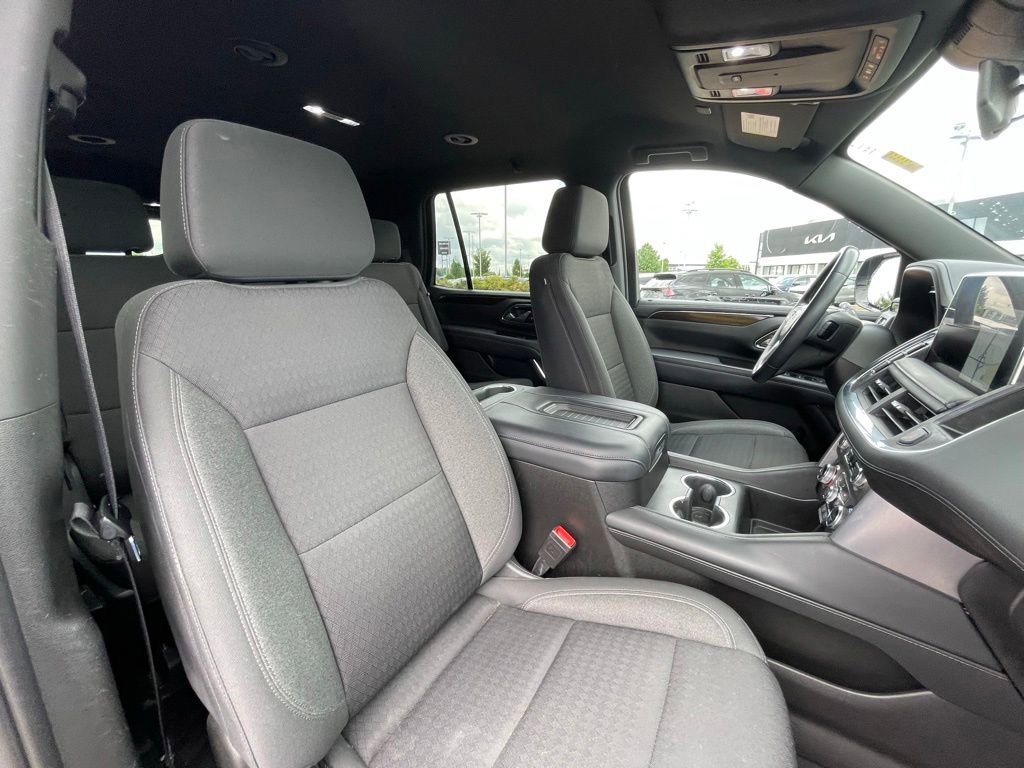 Used 2023 GMC Yukon SLE AWD/4WD image 31