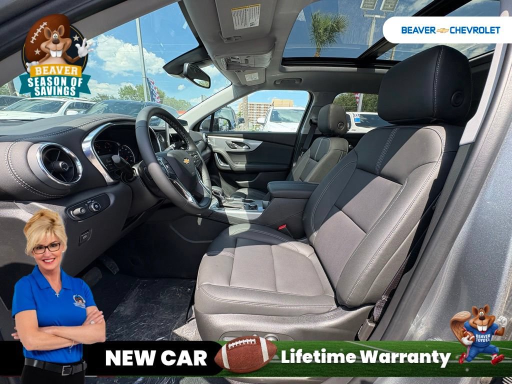 New 2025 Chevrolet Blazer LT w/ Midnight/Sport Edition AWD/4WD image 13