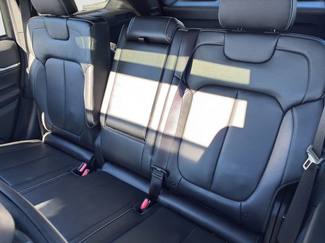 Used 2023 Jeep Grand Cherokee Overland w/ Luxury Tech Group IV image 11