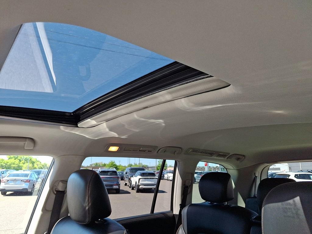Used 2018 Nissan Armada SL w/ Premium Package AWD/4WD image 13