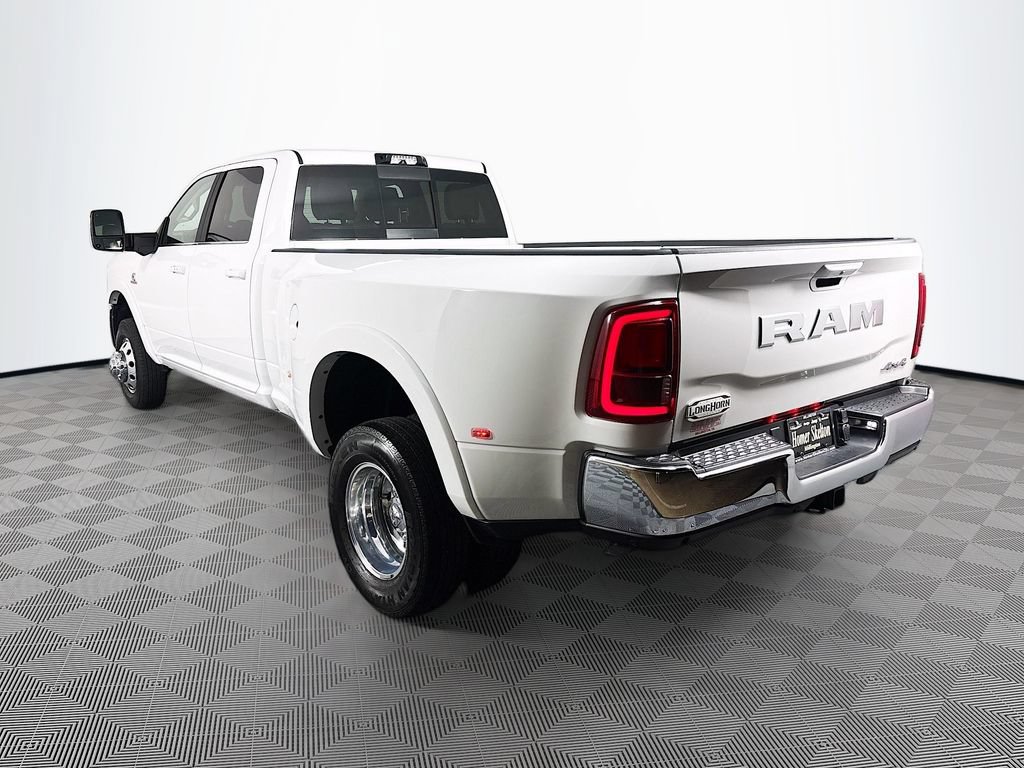 Used 2025 RAM 3500 Longhorn w/ Towing Technology Group AWD/4WD image 5