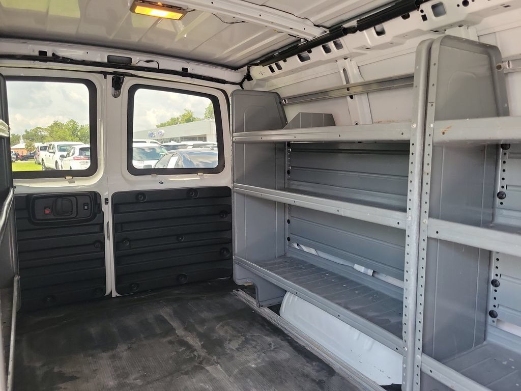 Used 2012 GMC Savana 1500 RWD image 12