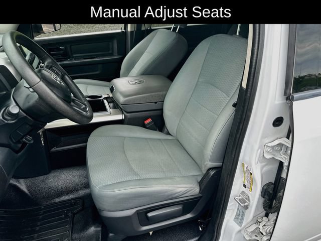Used 2016 RAM 3500 Tradesman w/ Chrome Appearance Group AWD/4WD image 26