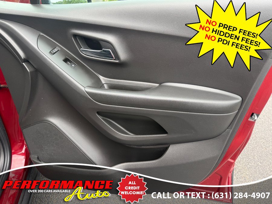 Used 2021 Chevrolet Trax LT w/ Driver Confidence Package AWD/4WD image 26