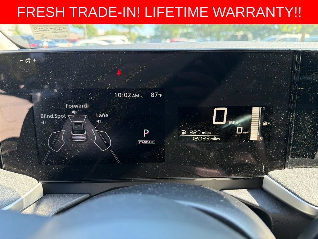 Used 2025 Nissan Kicks SV FWD image 13
