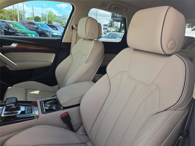 Used 2022 Audi Q5 e Premium image 16