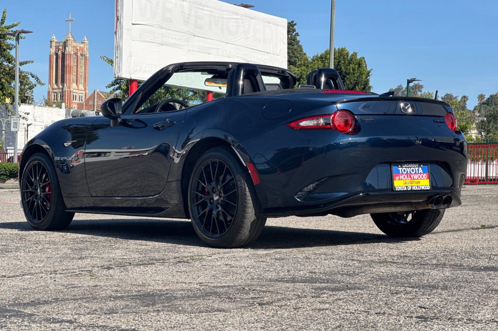 Used 2023 MAZDA MX-5 Miata Club w/ Brembo/BBS Recaro Package image 6