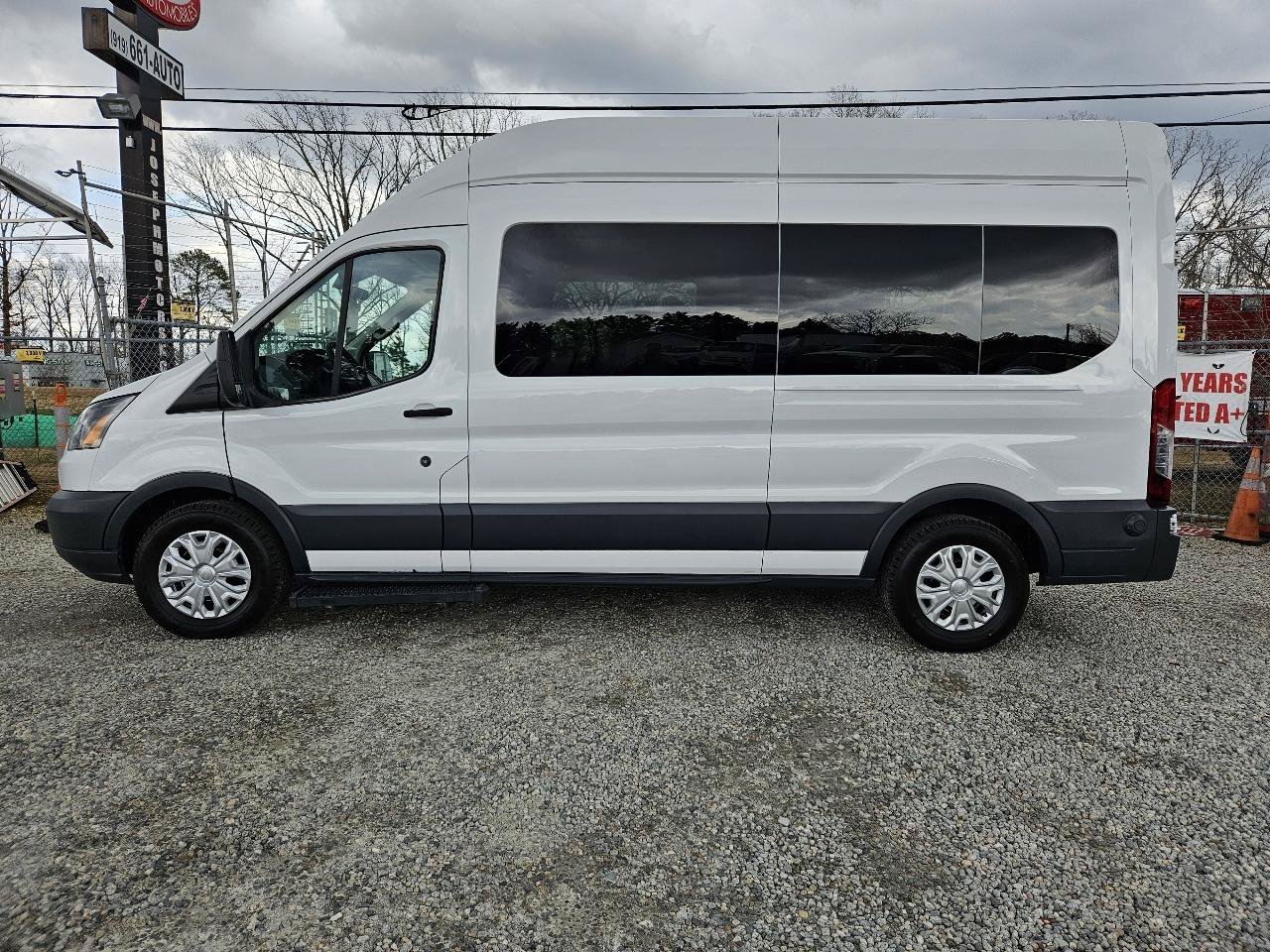 Used 2019 Ford Transit 350 XL RWD image 3