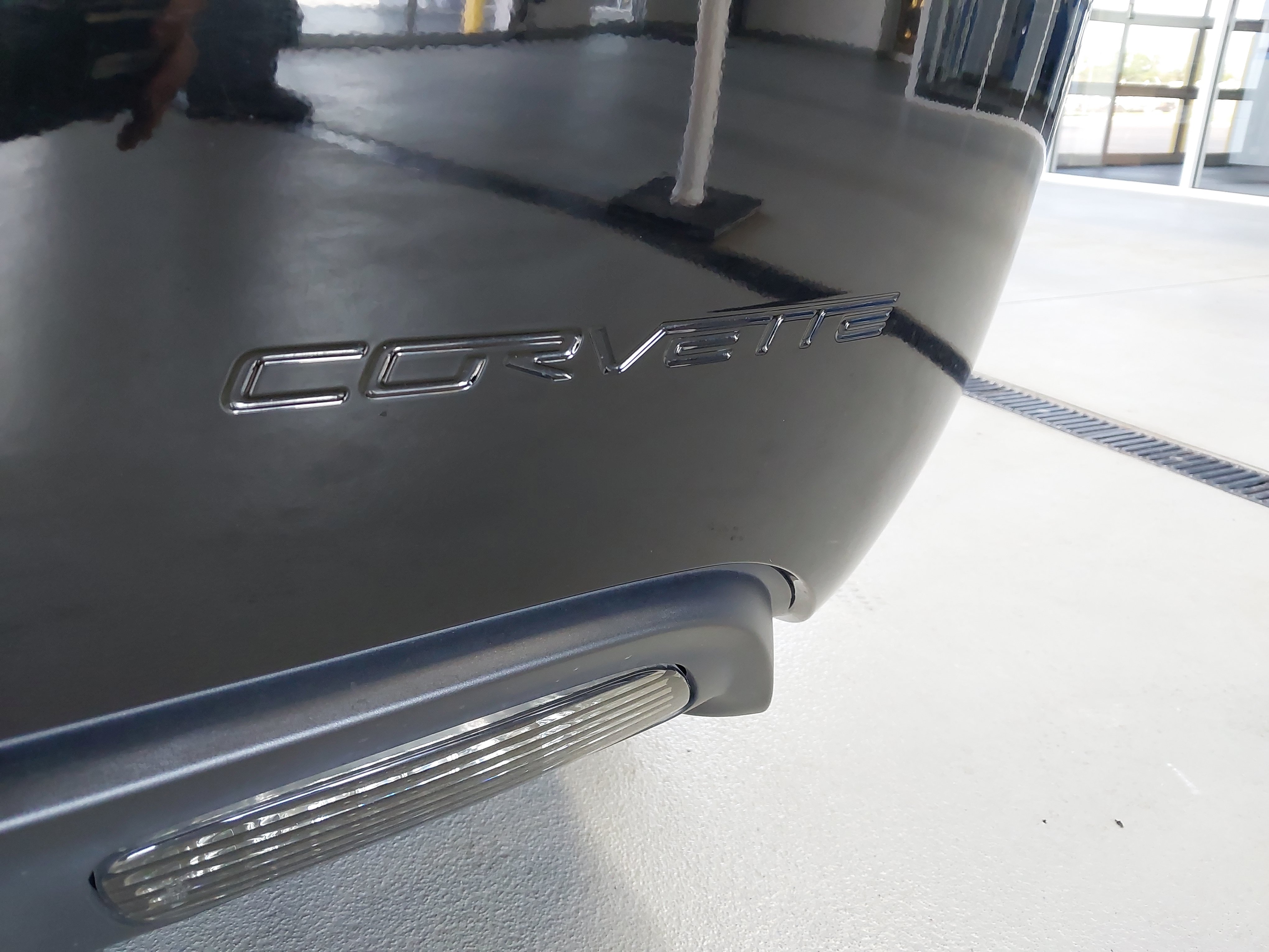 Used 2005 Chevrolet Corvette Convertible w/ Preferred Equipment Group RWD image 32