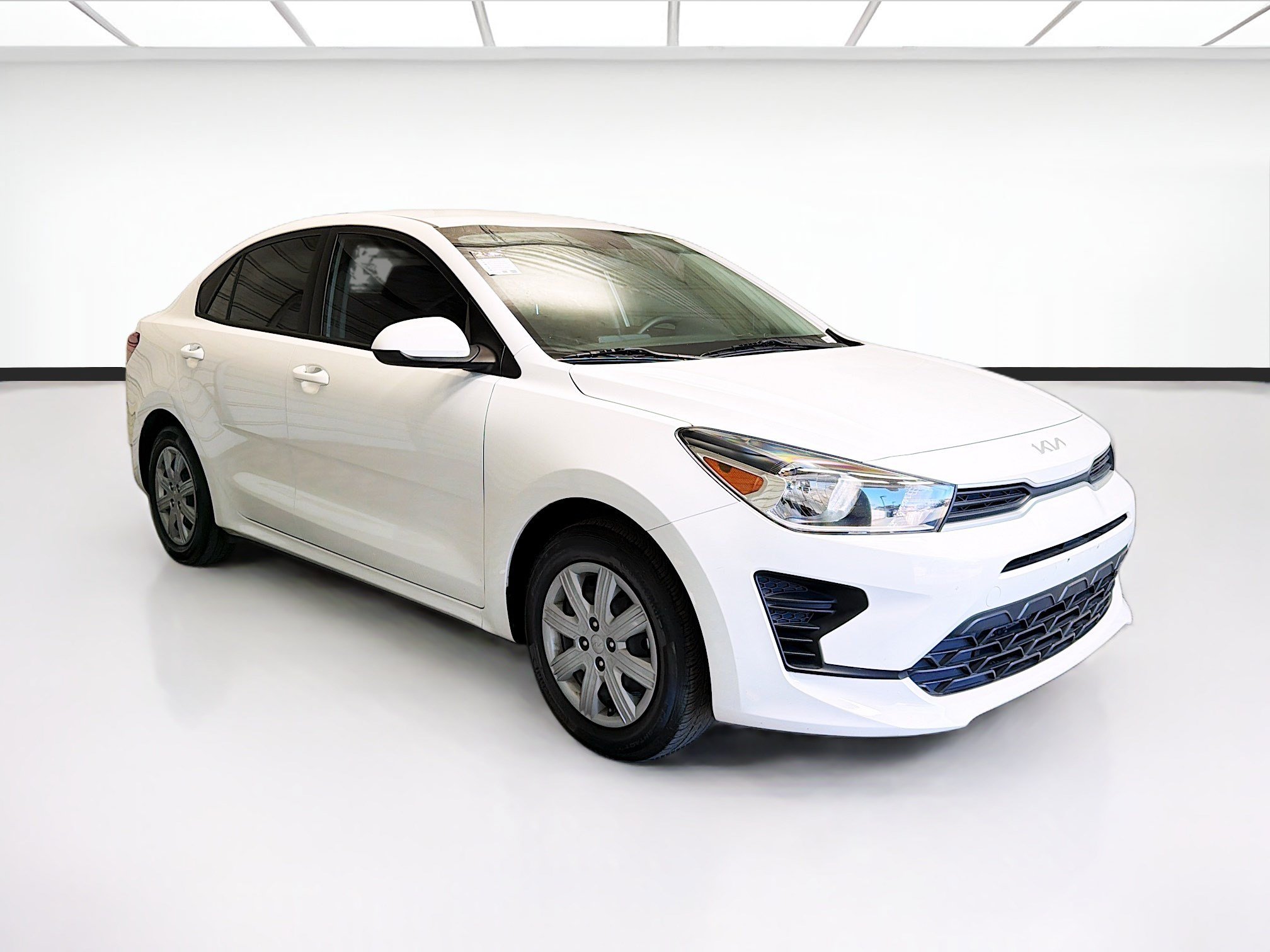 Used 2023 Kia Rio S FWD image 3